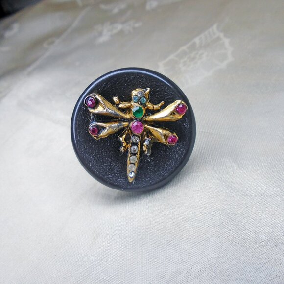 Dragonfly Ring with Vintage Dragonfly, Big Statement Jewelry, Rhinestones - Picture 2 of 10